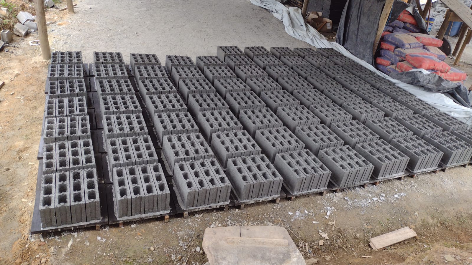 Bloco de Concreto 09x19x39